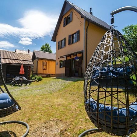 Karolina Apartment Fužine Екстериор снимка
